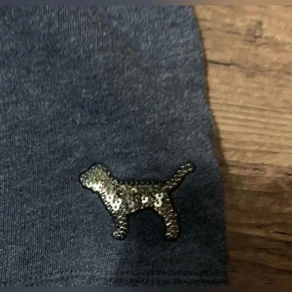 VS PINK BLING EVERYDAY TSHIRT/RETRO
SHORTS  OUTFIT SET S - Picture 8 of 11